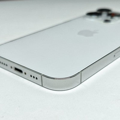 Apple iPhone 14 Pro 128GB Unlocked – Very good condition – Silver